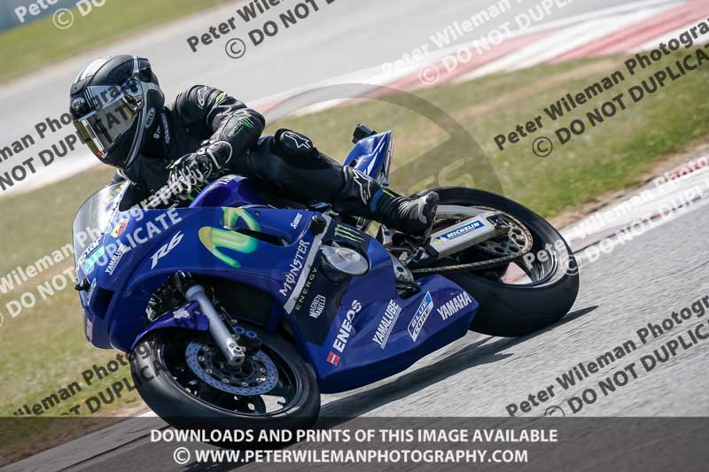 donington no limits trackday;donington park photographs;donington trackday photographs;no limits trackdays;peter wileman photography;trackday digital images;trackday photos